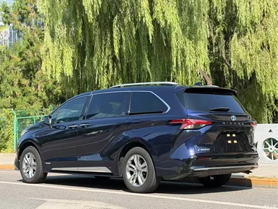 2021 Toyota Sienna 2.5L Hybrid Platinum Edition, фото 4, лот 11087329