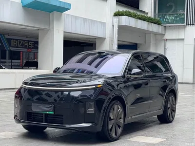 2026 Li Auto Li Xiang L9 Base Model, фото 1, лот 10824923