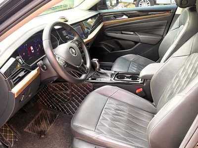 2019 Volkswagen Passat 330TSI Luxury Edition China VI, фото 4, лот 10443475