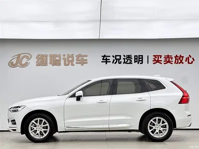 2021 Volvo XC60 T5 AWD Momentum, фото 3, лот 10364091