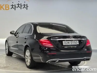 2017 Mercedes-Benz E-Class E220d Exclusive, фото 1, лот 10070952