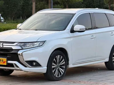 2021 Mitsubishi Outlander 2.0L FWD Comfort Edition 5-seater, фото 1, лот 10339762
