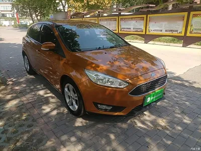 2015 Ford Focus Hatchback 1.6L Automatic Comfort, фото 4, лот 10479148