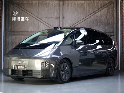 2024 Li Auto MEGA Ultra, фото 1, лот 10443602