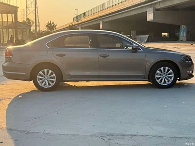 2014 Volkswagen Passat 1.8TSI DSG Luxury Navigation Edition, фото 4, лот 11534711