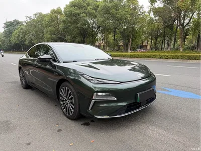 2025 Geely Galaxy Galaxy Xingyao 8 130km EM-i Premium Edition, фото 3, лот 11242579