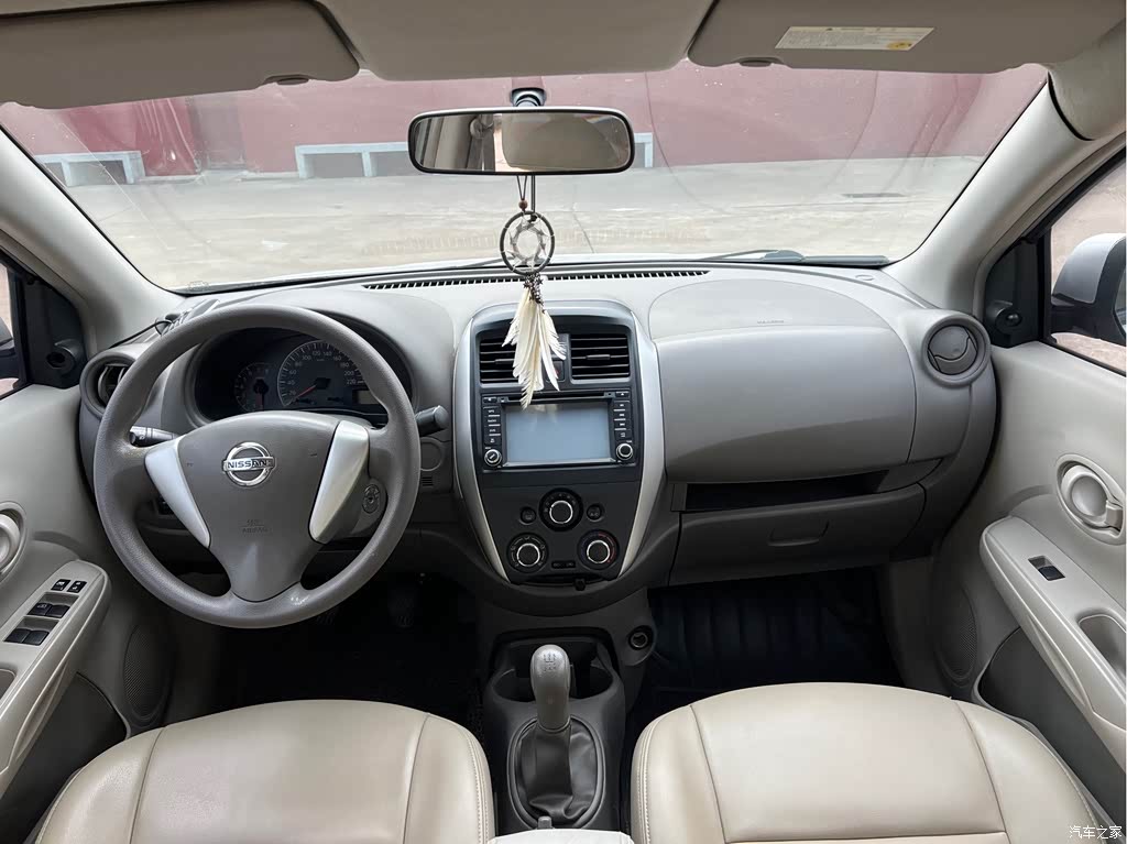 2014 Nissan Sunny 1.5XE Manual Comfort Edition, фото 4, лот 10685195