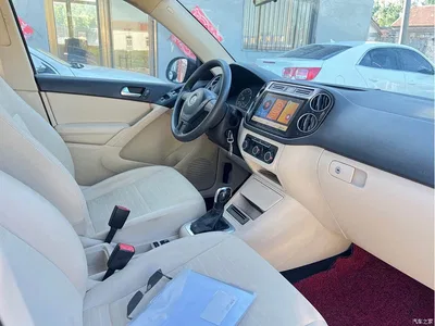 2015 Volkswagen Tiguan 1.8TSI Automatic 4WD Comfortline, фото 4, лот 11469016