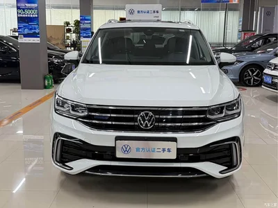 2023 Volkswagen Tiguan L PHEV 430PHEV Plug-in Hybrid Flagship, фото 2, лот 10477948