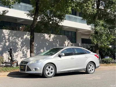 2012 Ford Focus Sedan 1.6L Automatic Premium, фото 1, лот 11567860