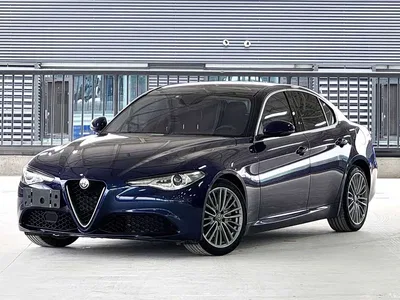2017 Alfa Romeo Giulia 2.0T 280HP Luxury Edition, фото 1, лот 10391318