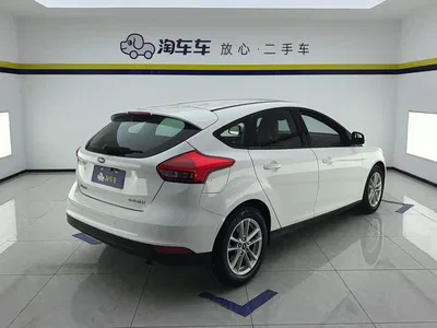 2015 Ford Focus Hatchback 1.6L Automatic Trend, фото 3, лот 11102680