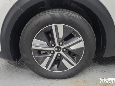 2021 Kia Niro 1.6 HEV, фото 4, лот 10078074