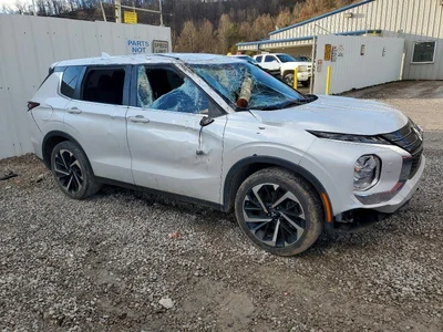 2022 MITSUBISHI OUTLANDER ES, фото 4, лот 10874077