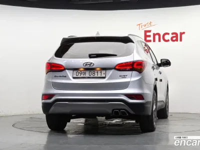 2016 Hyundai Santafe Diesel 2.0 4WD, фото 4, лот 10097028
