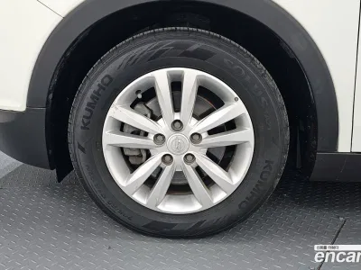 2015 Ssang Yong TIBOLI VX 2WD, фото 4, лот 10063984