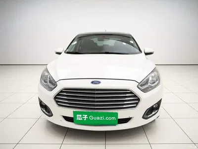 2015 Ford Escort 1.5L Automatic Fashion, фото 2, лот 10280731