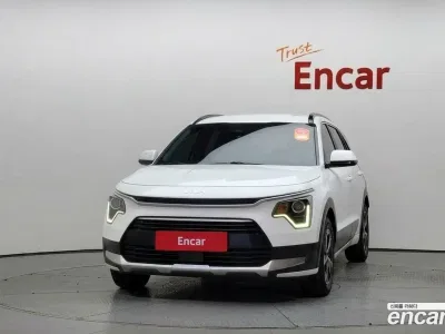 2024 Kia Niro Prestige, фото 3, лот 10514659