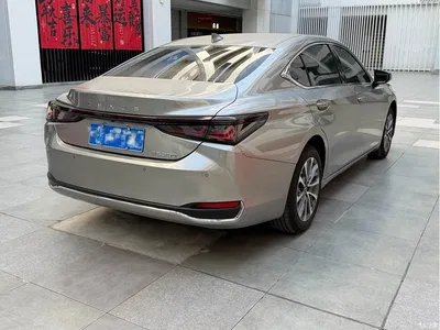 2025 Lexus ES 200 Ultimate Edition, фото 4, лот 10317905