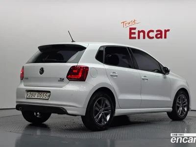 2015 Volkswagen Polo 1.4 TDI R-Line, фото 2, лот 10171341