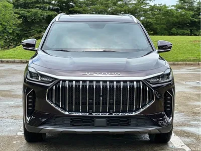 2023 Jetour X70 PLUS 1.5T DCT Warrior PLUS 7-seater, фото 2, лот 10425137