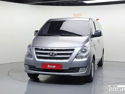 2017 Hyundai Starex 5-Seater VAN, фото 2, лот 10193071