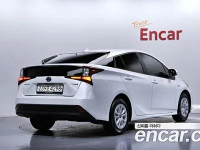 2022 Toyota Prius 1.8, фото 2, лот 10034443