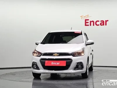 2017 Chevrolet Spark LT, фото 2, лот 10180487