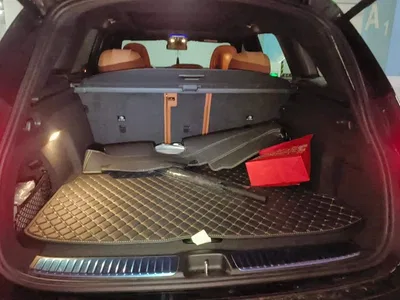 2023 Mercedes-Benz GLC 260 L 4MATIC Luxury 5-Seater, фото 4, лот 11204630