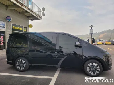 2022 Hyundai Staria Lounge 7-Seater, фото 2, лот 10059205