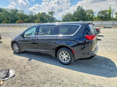 2023 CHRYSLER VOYAGER LX, фото 2, лот 10867943