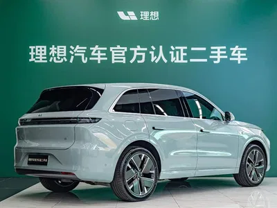 2025 Li Auto L6 Max Smart Renewal Edition, фото 4, лот 10455919