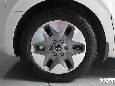 2023 Hyundai Staria 4WD Tourer 9-Seater, фото 4, лот 10055478