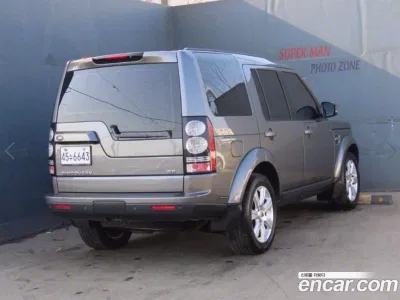2015 Land Rover Discovery 3.0 SDV6 SE, фото 4, лот 10112583