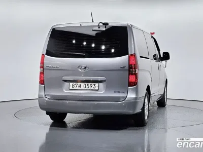 2021 Hyundai Starex Van 5-Seater, фото 3, лот 10193276