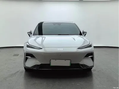 2024 Geely Galaxy Galaxy E8 665km RWD Starship Voyager Edition, фото 3, лот 11224072