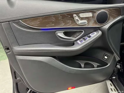 2020 Mercedes-Benz GLC 260 L 4MATIC Luxury, фото 4, лот 11571651