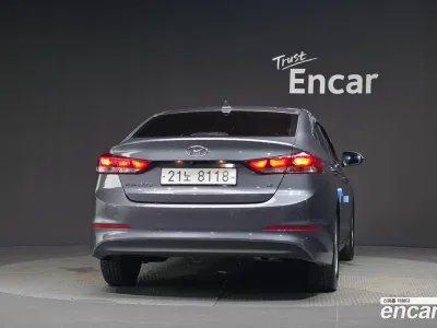 2018 Hyundai AVANTE 1.6 GDI Smart, фото 4, лот 10398551