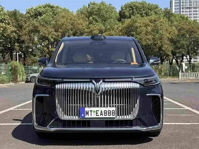 2025 Voyah Auto Voyah Dreamer Model PHEV 4WD Premium QianKun Edition, фото 2, лот 11564849