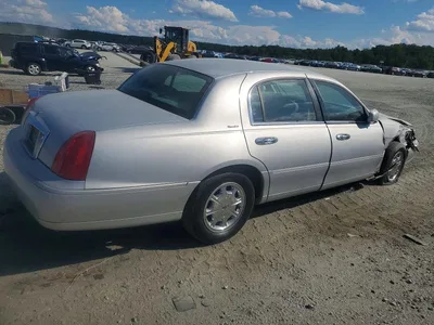 1998 LINCOLN TOWN CAR SIGNATURE, фото 3, лот 10970153