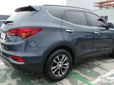 2018 Hyundai Santafe Diesel 2.0 2WD, фото 2, лот 10227515