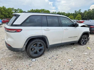 2024 JEEP GRAND CHEROKEE LAREDO, фото 3, лот 10794072