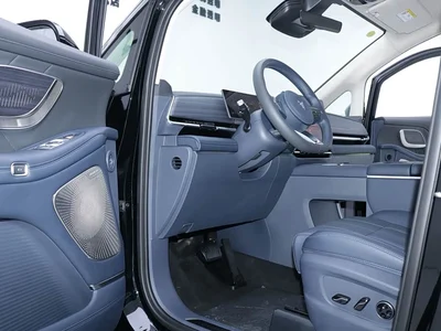 2025 Voyah Auto Voyah Dreamer Model PHEV Basic Version, фото 4, лот 10361317