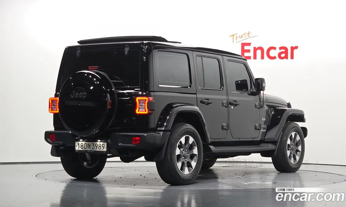 2022 Jeep Wrangler 2.0 Overland Power Top 4Door, фото 2, лот 10221734