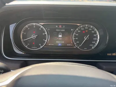2019 GAC Trumpchi Trumpchi M6 270T DCT Luxury Edition (7-seater) (China VI), фото 3, лот 10674862
