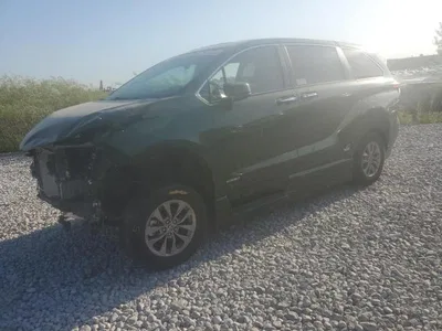 2021 TOYOTA SIENNA XLE, фото 1, лот 10557975