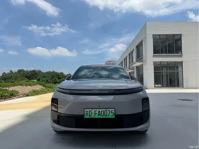 2024 Li Auto L6 Pro, фото 2, лот 10445833
