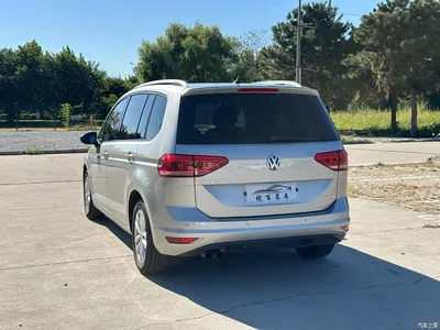 2016 Volkswagen Touran L 280TSI DSG Comfortline, фото 4, лот 11568490