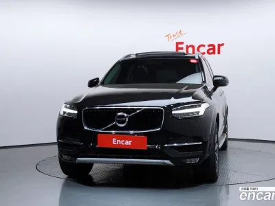 2017 Volvo XC90 D5 Momentum, фото 3, лот 10124429