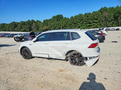 2020 VOLKSWAGEN TIGUAN SEL PREMIUM R-LINE, фото 2, лот 10833353